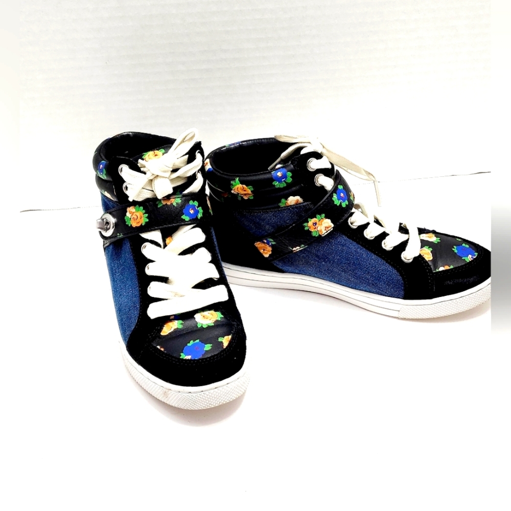 Coach Pembroke Tea Rose floral athletic shoes Rare , hard to find